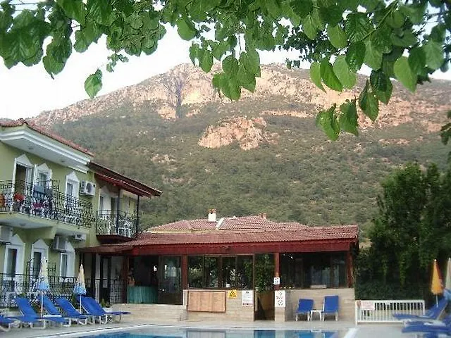 Ξενοδοχείο Grand Taner